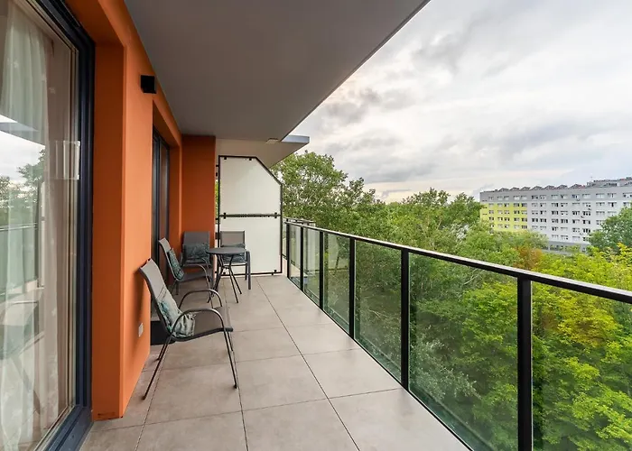 Optima Na Wyspie Solnej Z Parkingiem